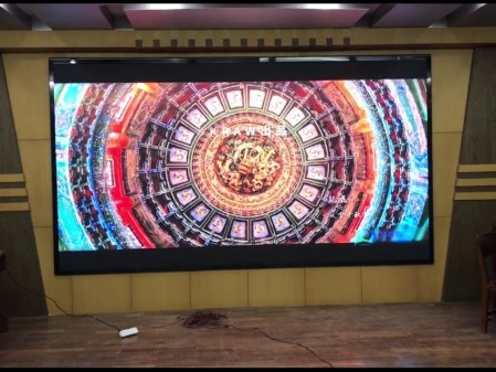 大悟煙草局室內全彩P1.8安裝完成   尺寸：3.84*2.08   像素點：2064*1118