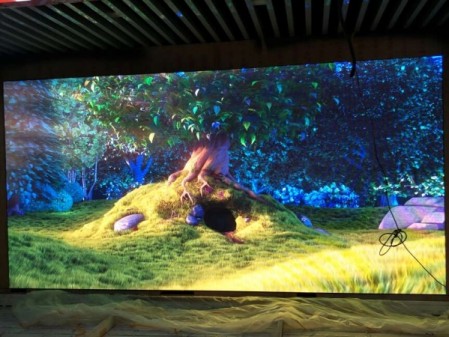 武漢市中國石油大廈-Q2.5全彩大屏