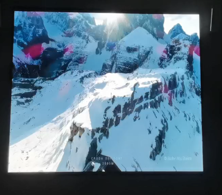 后湖室內全彩P2.5安裝完成   尺寸：2.88??2.4   像素點：1152??960