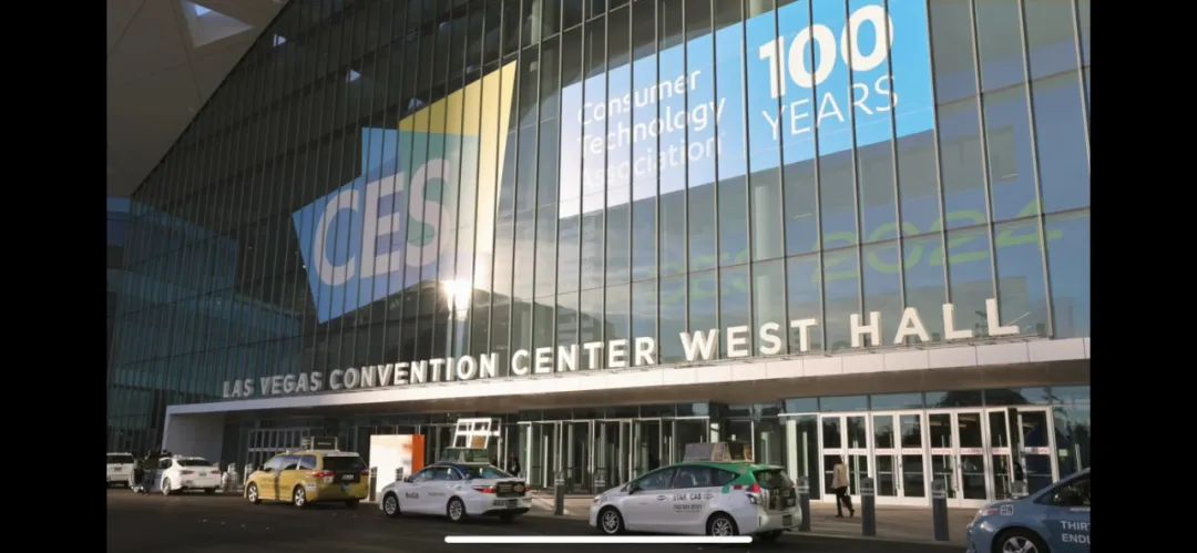 科技賦能 視覺享受 | 京東方MLED至臻產品亮相CES 2024